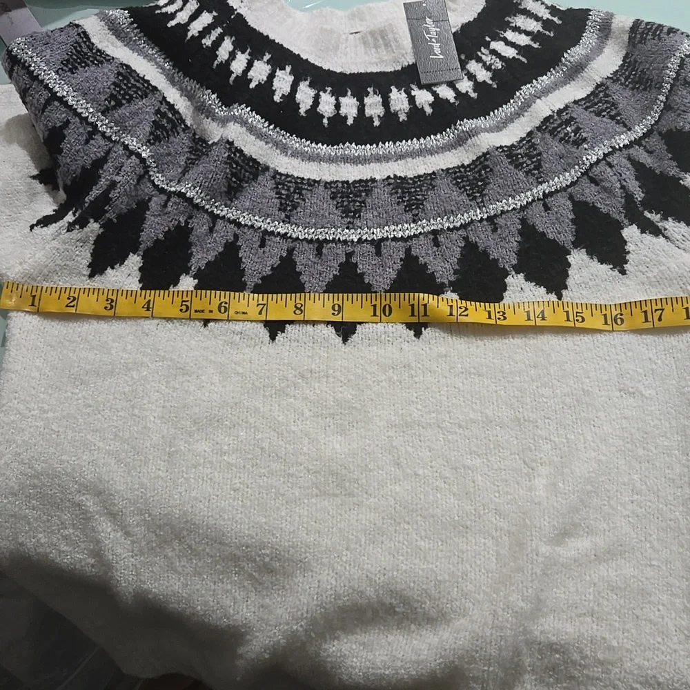 Lord & Taylor sz small